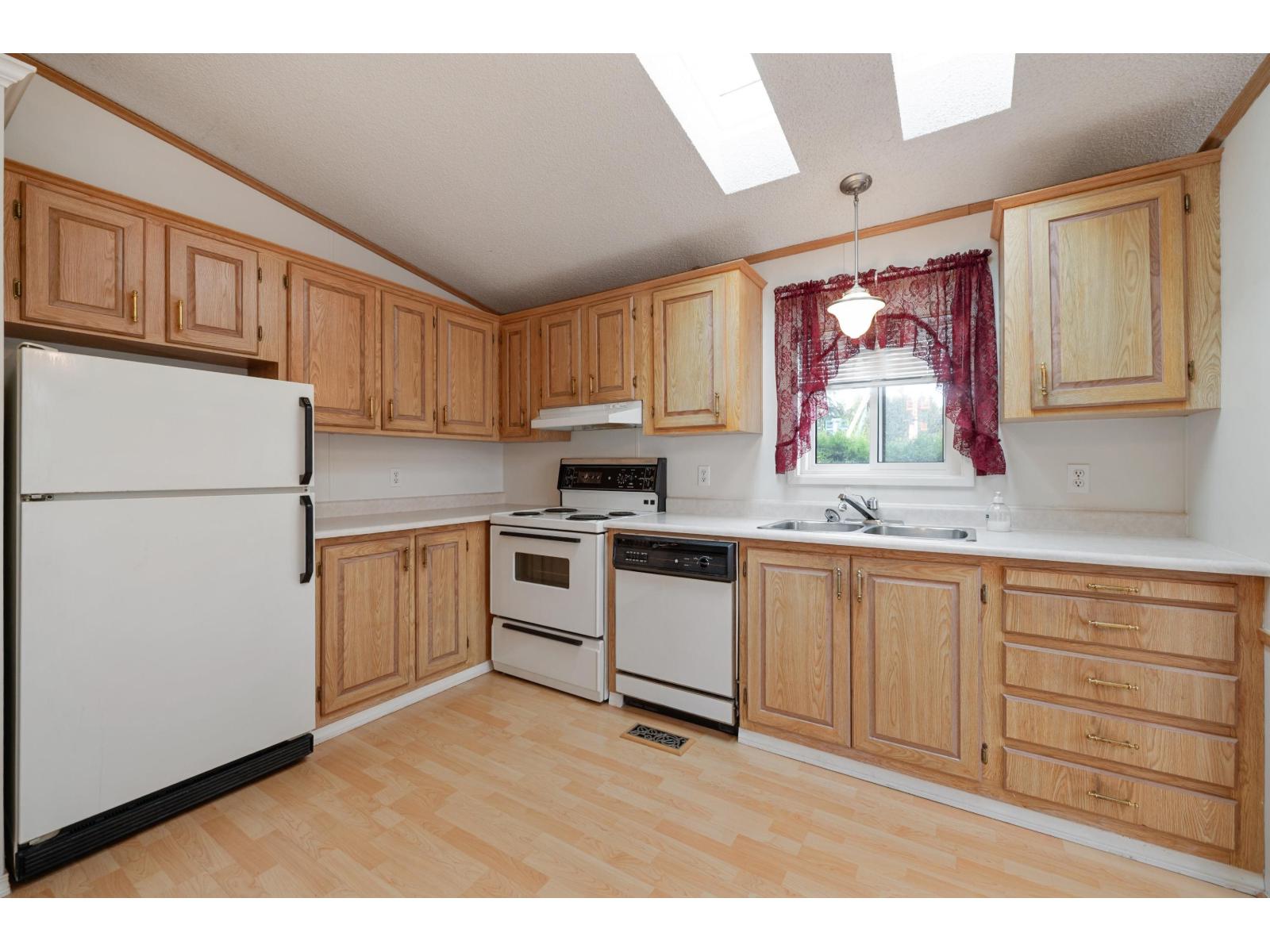 27 24330 Fraser Highway, Langley, British Columbia  V2Z 1N2 - Photo 13 - R3163896