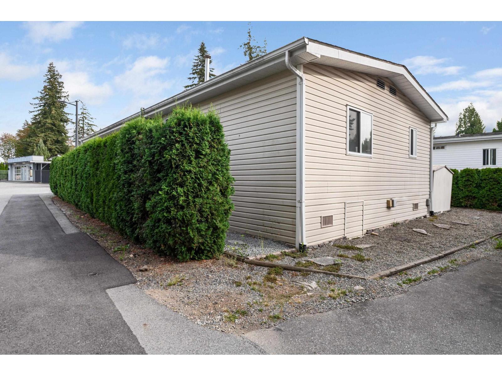 27 24330 Fraser Highway, Langley, British Columbia  V2Z 1N2 - Photo 25 - R3163896