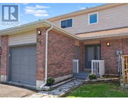 24 GARDEN AVENUE, Perth, Ontario