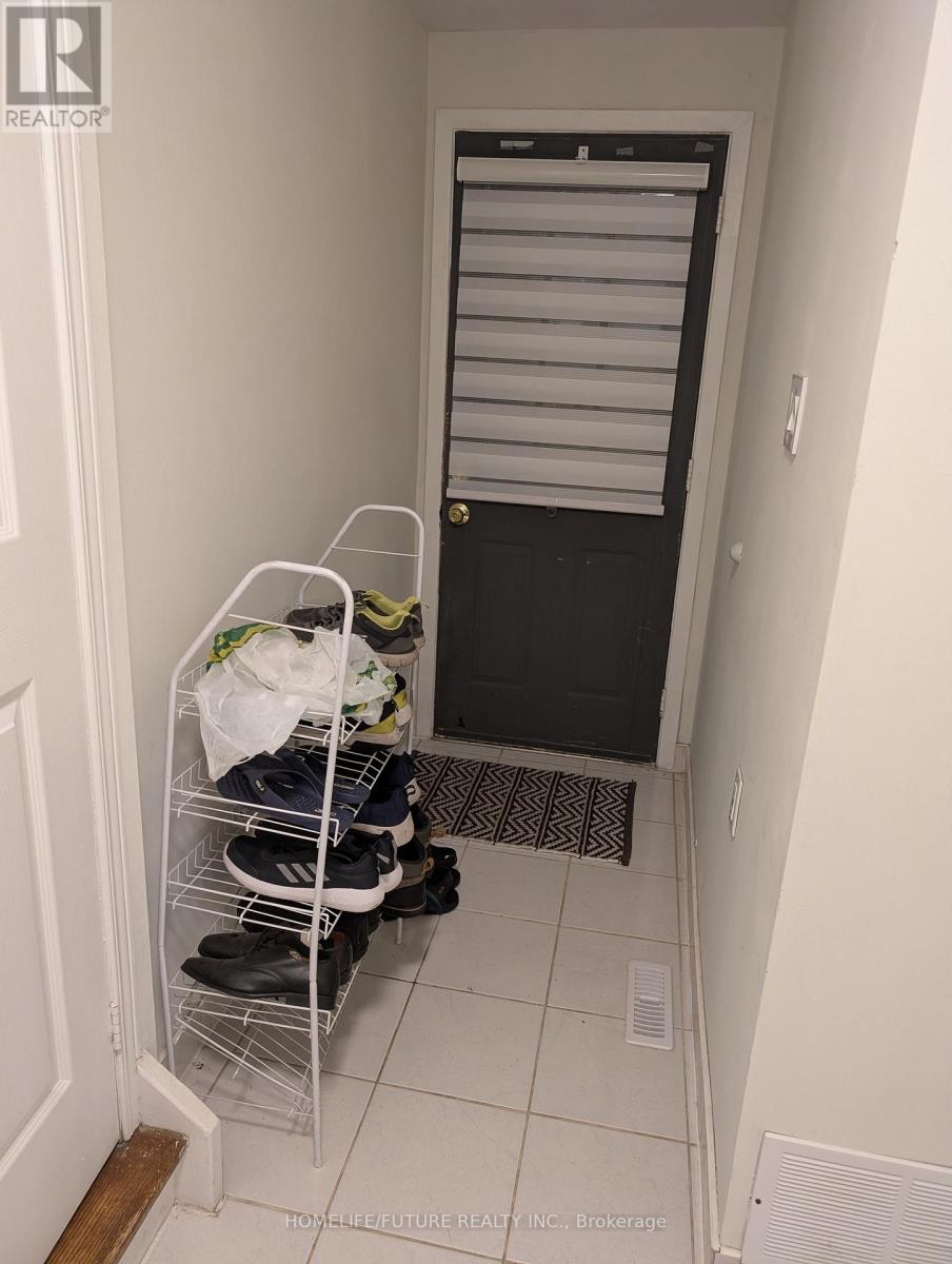 BSMT - 155 MAMMOTH HALL TRAIL, Toronto, Ontario
