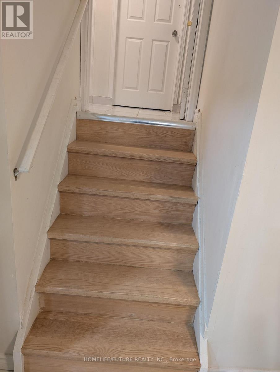 Bsmt - 155 Mammoth Hall Trail, Toronto, Ontario M1B 1P8 - Photo 2 - E13776652