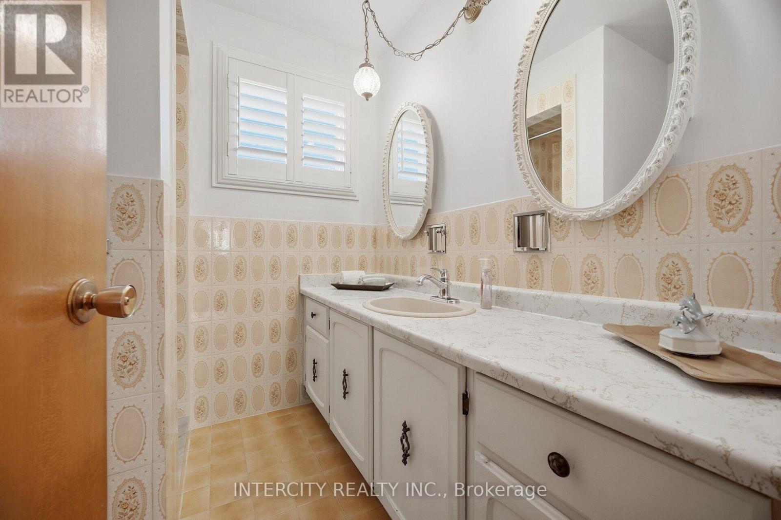146 Jules Avenue, Vaughan, Ontario  L4L 1Y3 - Photo 24 - N13776614