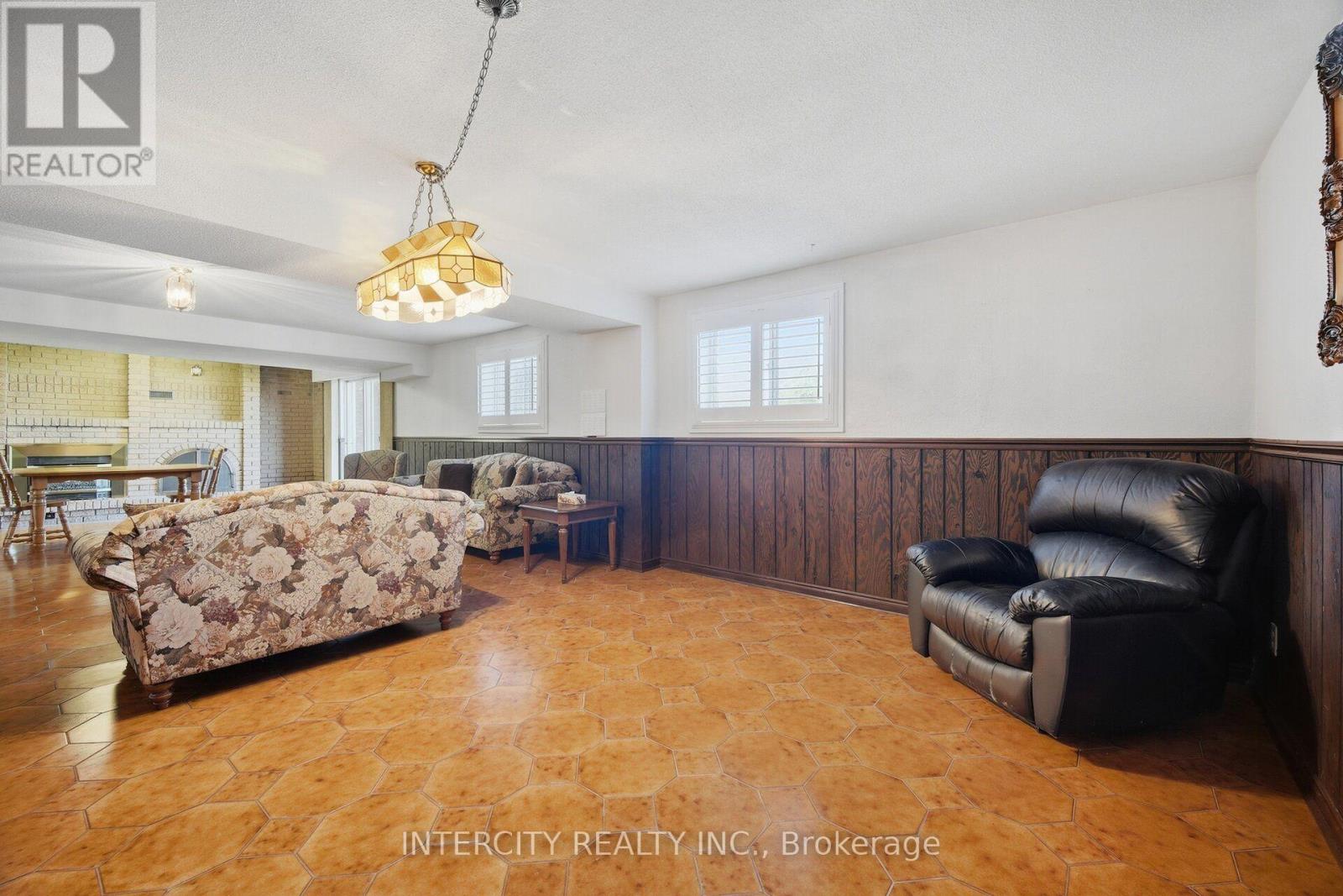 146 Jules Avenue, Vaughan, Ontario  L4L 1Y3 - Photo 33 - N13776614