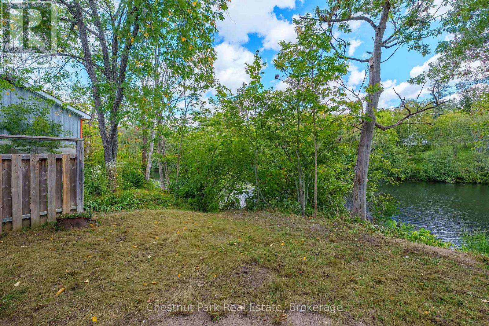 318 Ontario Street, Burk's Falls, Ontario  P0A 1C0 - Photo 17 - X13776588