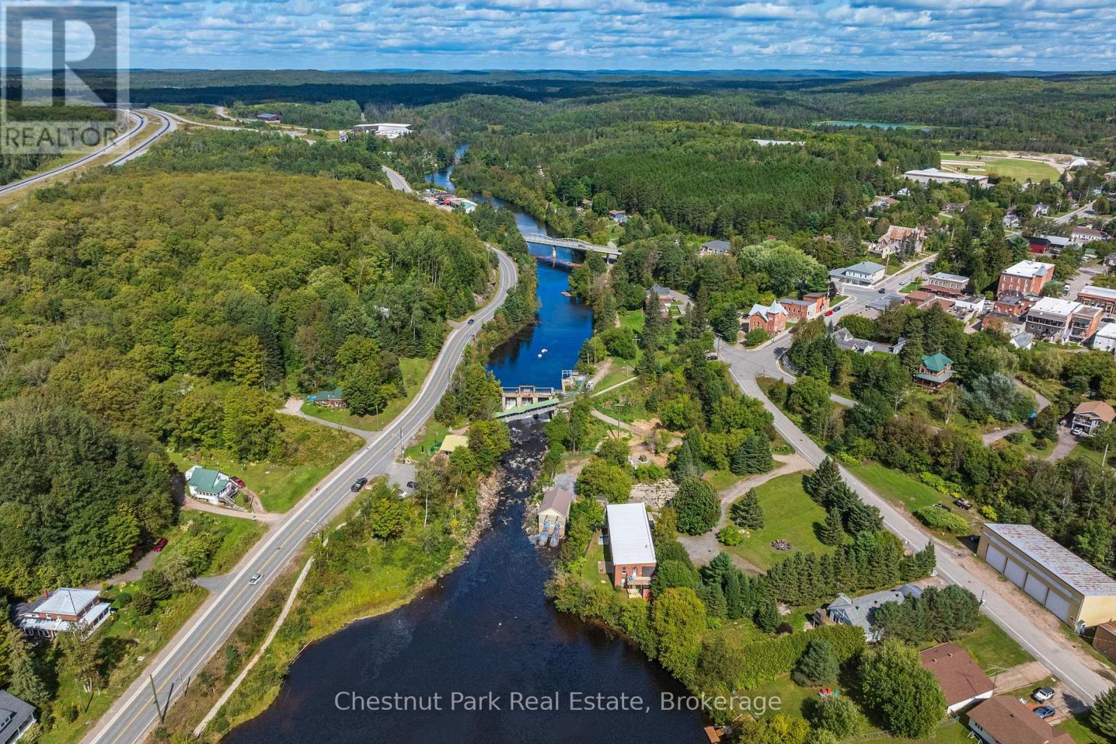 318 Ontario Street, Burk's Falls, Ontario  P0A 1C0 - Photo 29 - X13776590