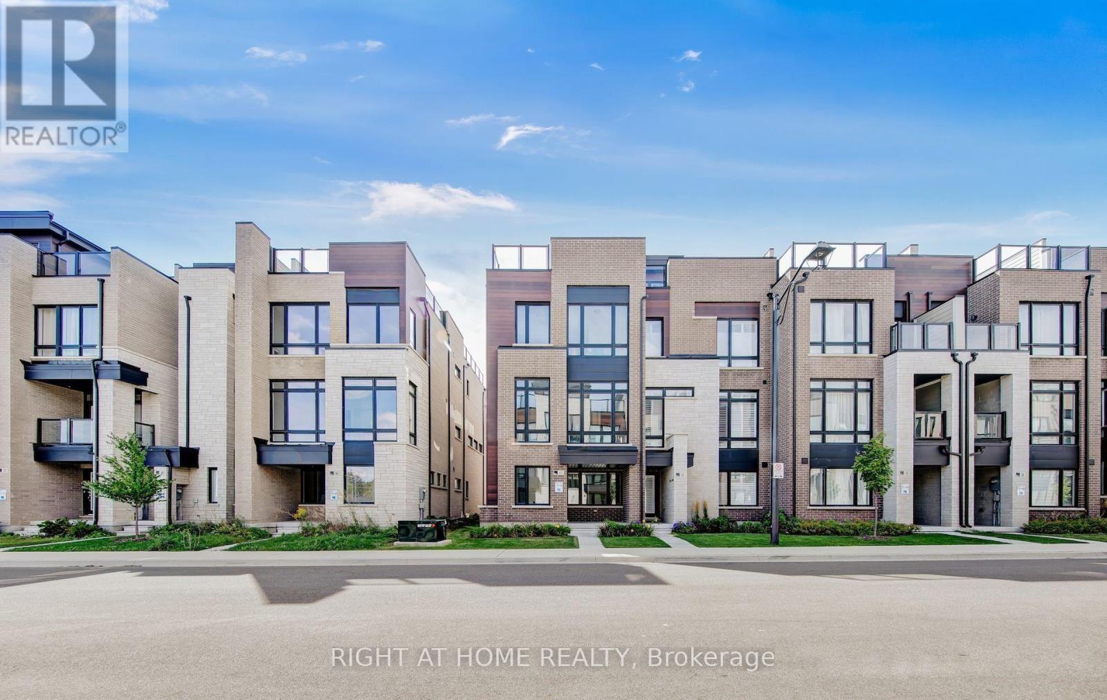 62 INGERSOLL LANE, Richmond Hill, Ontario