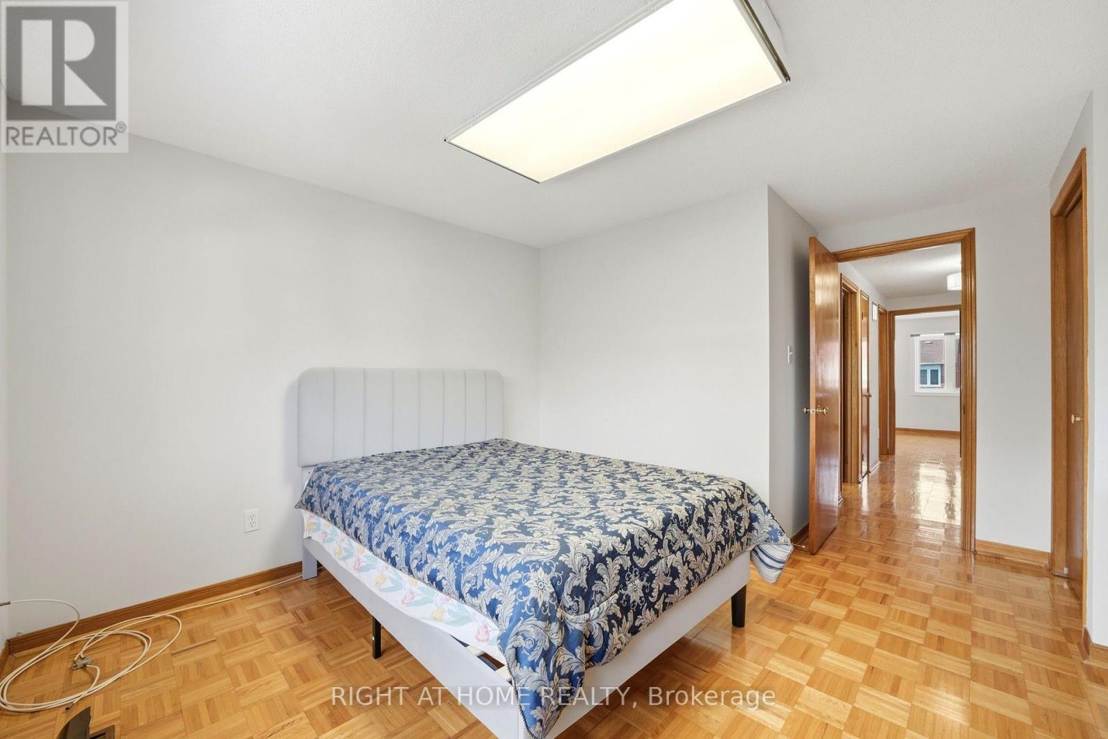 98 Beaver Terrace, Toronto, Ontario  M6H 4G8 - Photo 20 - W13776648