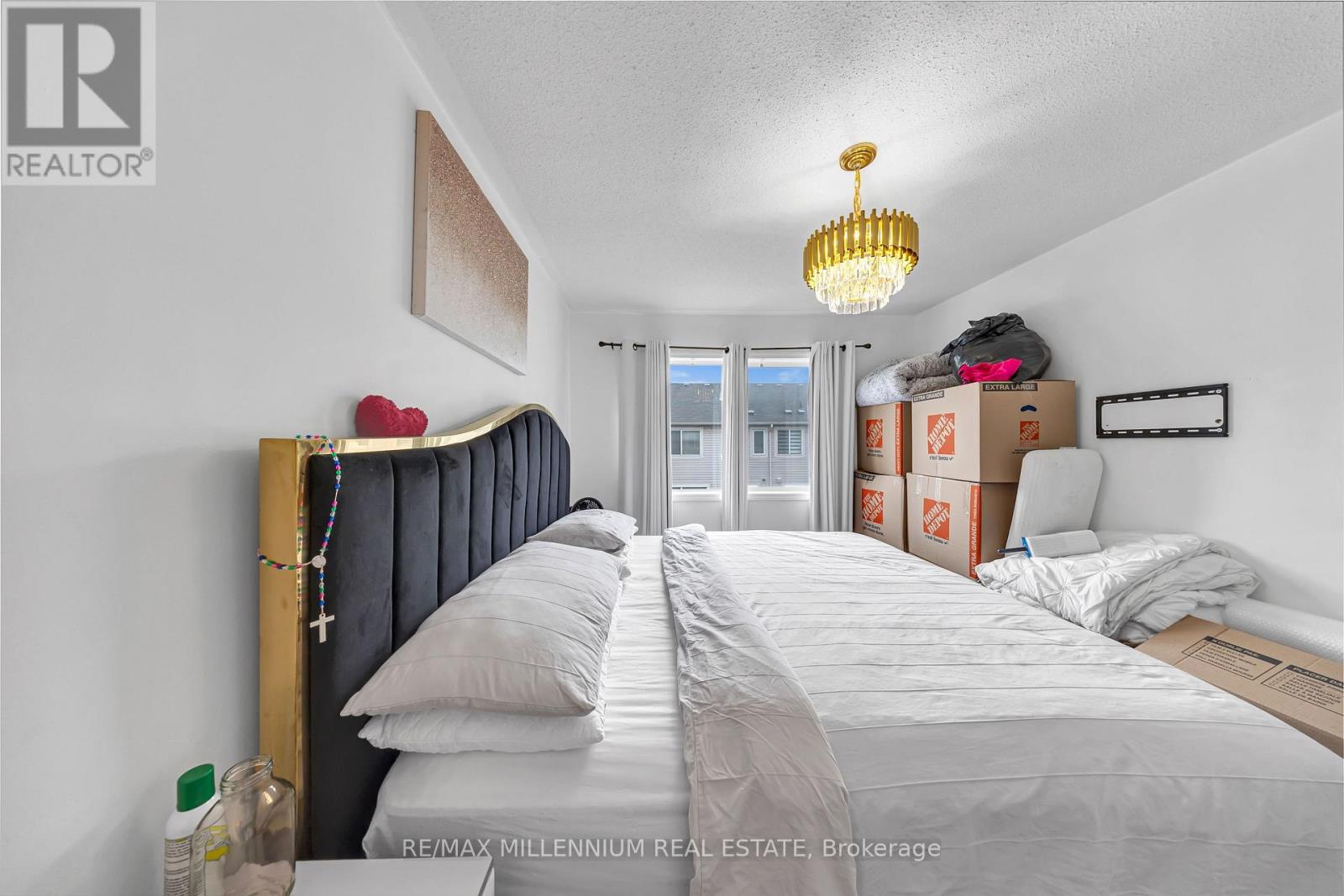 39 Decker Hollow Circle, Brampton, Ontario  L6X 0K9 - Photo 15 - W13776650