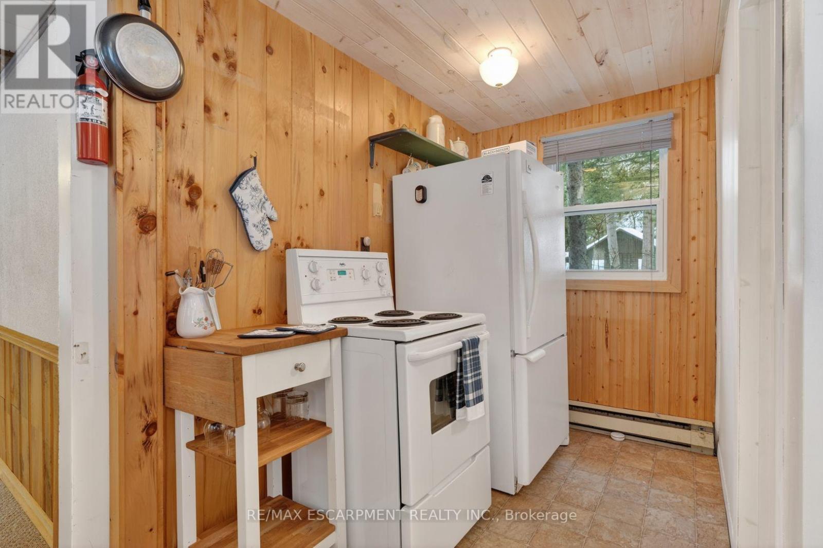 1257 Paint Lake Road, Lake Of Bays, Ontario  P0A 1E0 - Photo 14 - X13776622