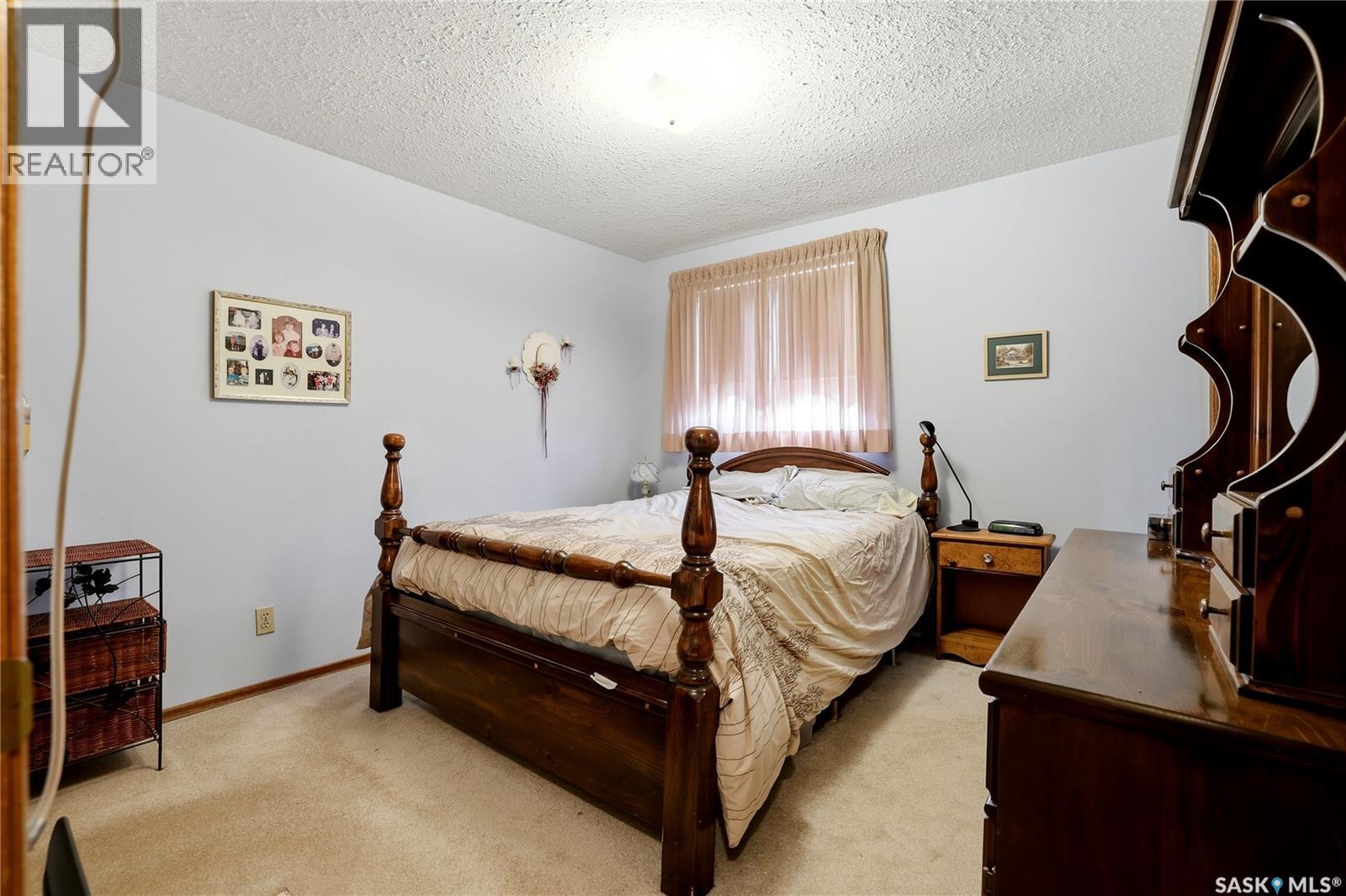 2606 Neff Road E, Regina, Saskatchewan  S4V 1K5 - Photo 21 - SK048297