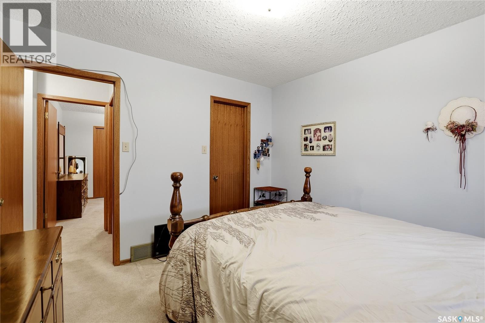 2606 Neff Road E, Regina, Saskatchewan  S4V 1K5 - Photo 22 - SK048297