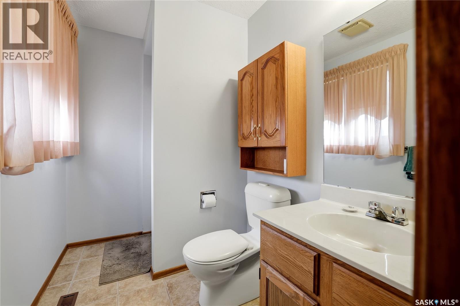 2606 Neff Road E, Regina, Saskatchewan  S4V 1K5 - Photo 23 - SK048297