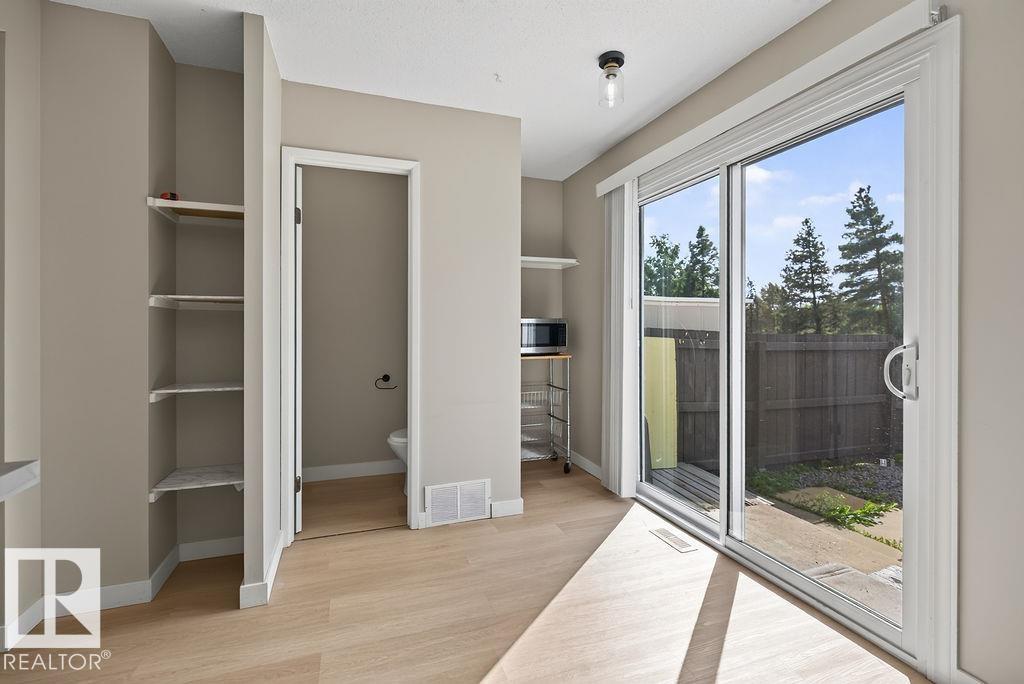 18072 93 Av NW, Edmonton, Alberta  T5T 1Y1 - Photo 15 - E4508437