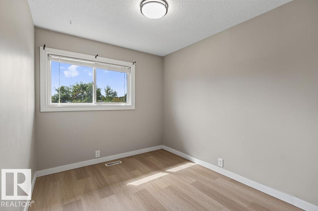 18072 93 Av NW, Edmonton, Alberta  T5T 1Y1 - Photo 24 - E4508437