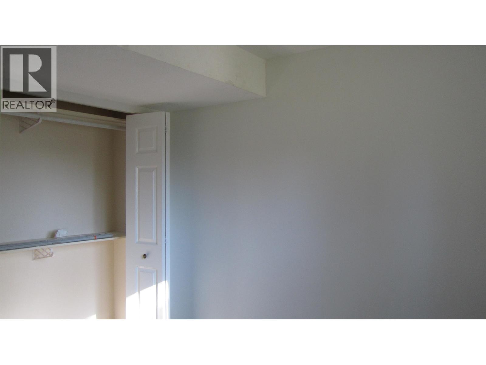 229 Elm Avenue, 100 Mile House, British Columbia  V0K 2E0 - Photo 19 - R3159963