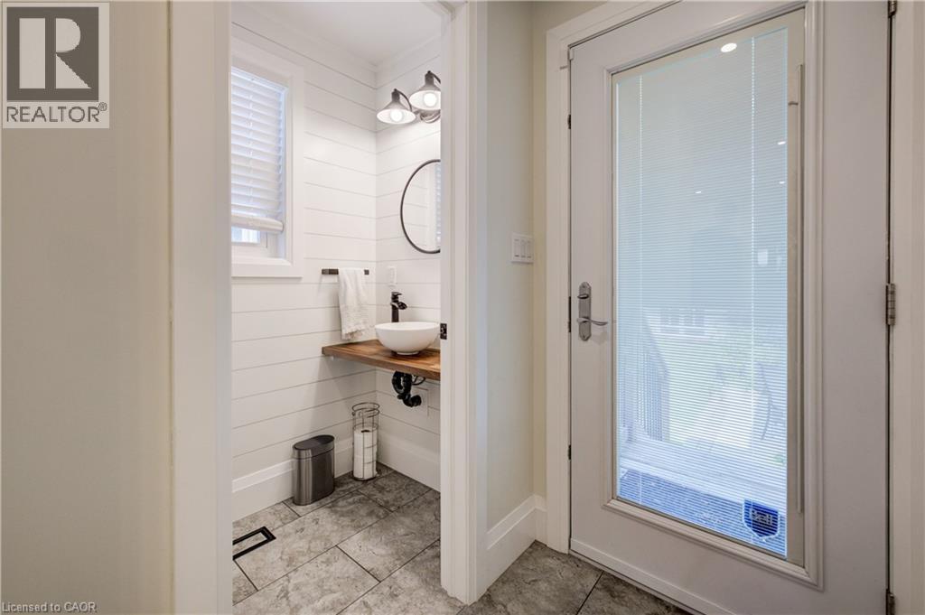 282 Province Street S, Hamilton, Ontario  L8K 2L7 - Photo 21 - 40862825