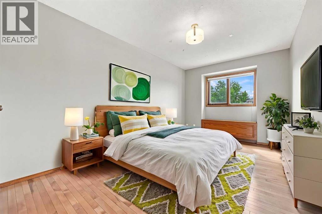 361 Santana Bay Nw, Calgary, Alberta  T3K 3N6 - Photo 31 - A2343441