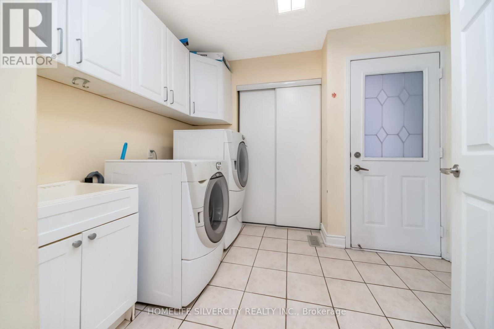 30 Fairhill Avenue, Brampton, Ontario  L7A 2E7 - Photo 33 - W13763192