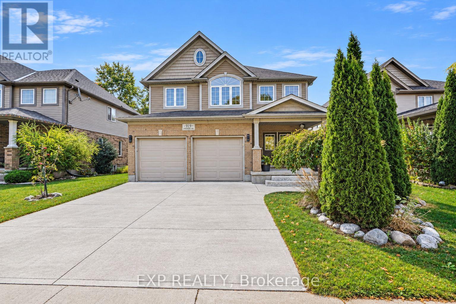 919 FOXCREEK ROAD, London North, Ontario