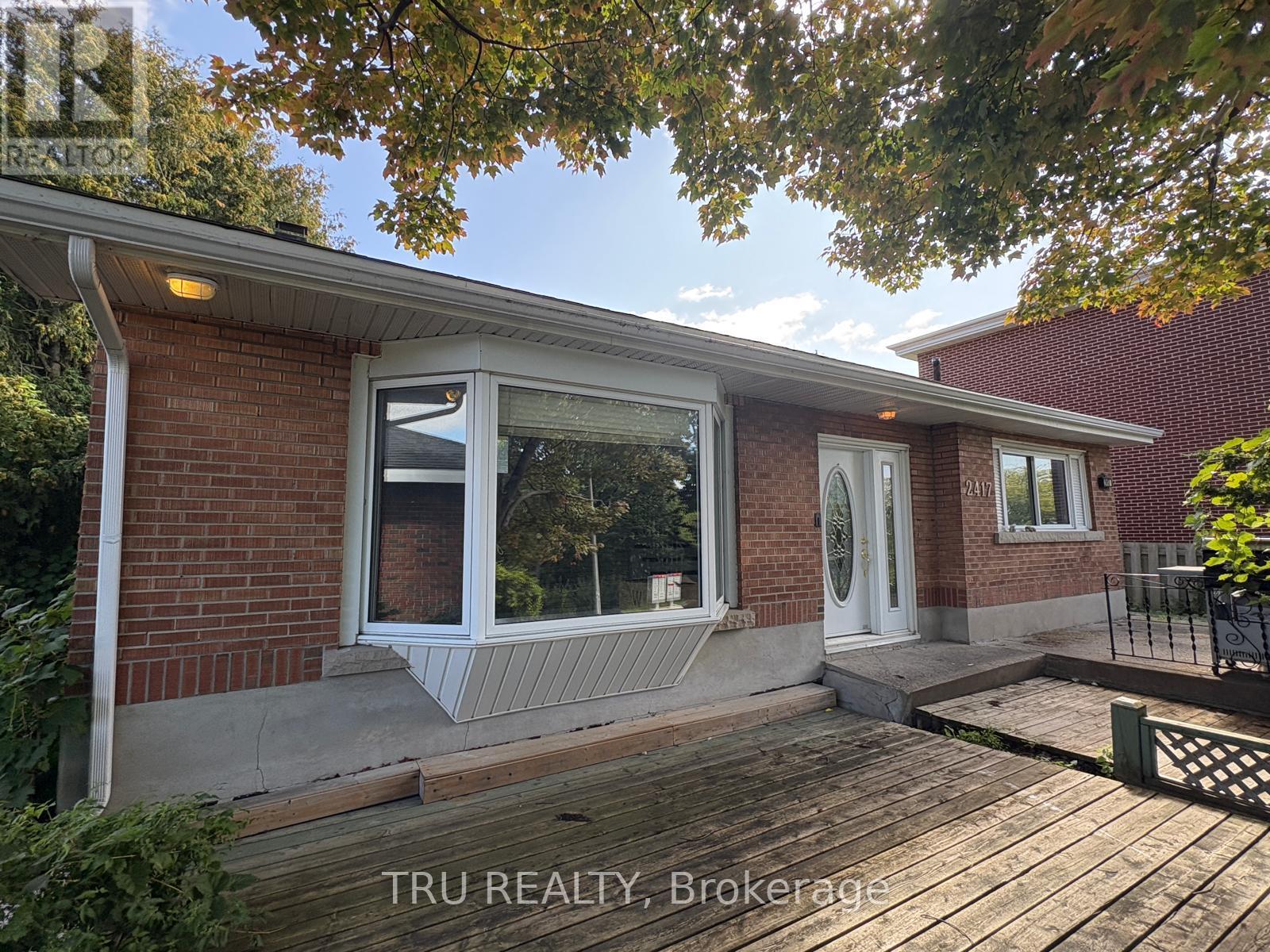 2417 Junction Avenue, Ottawa, Ontario  K1V 8G8 - Photo 2 - X13775796