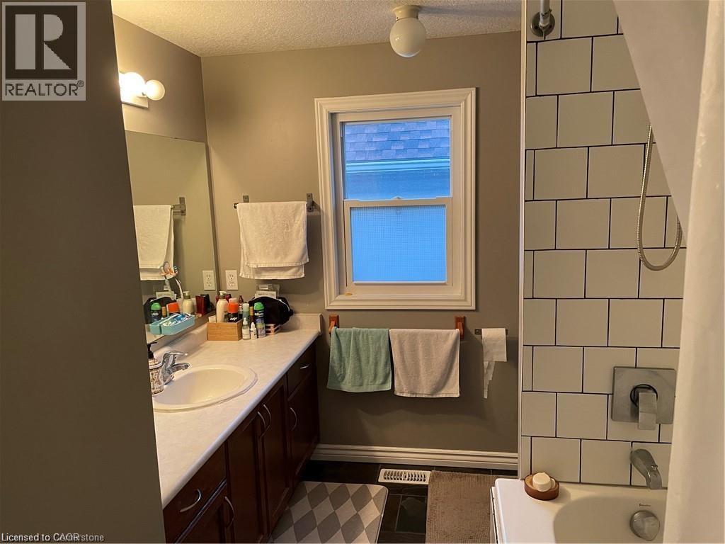 470 Trembling Aspen Avenue, Waterloo, Ontario  N2T 2T4 - Photo 12 - 40844758