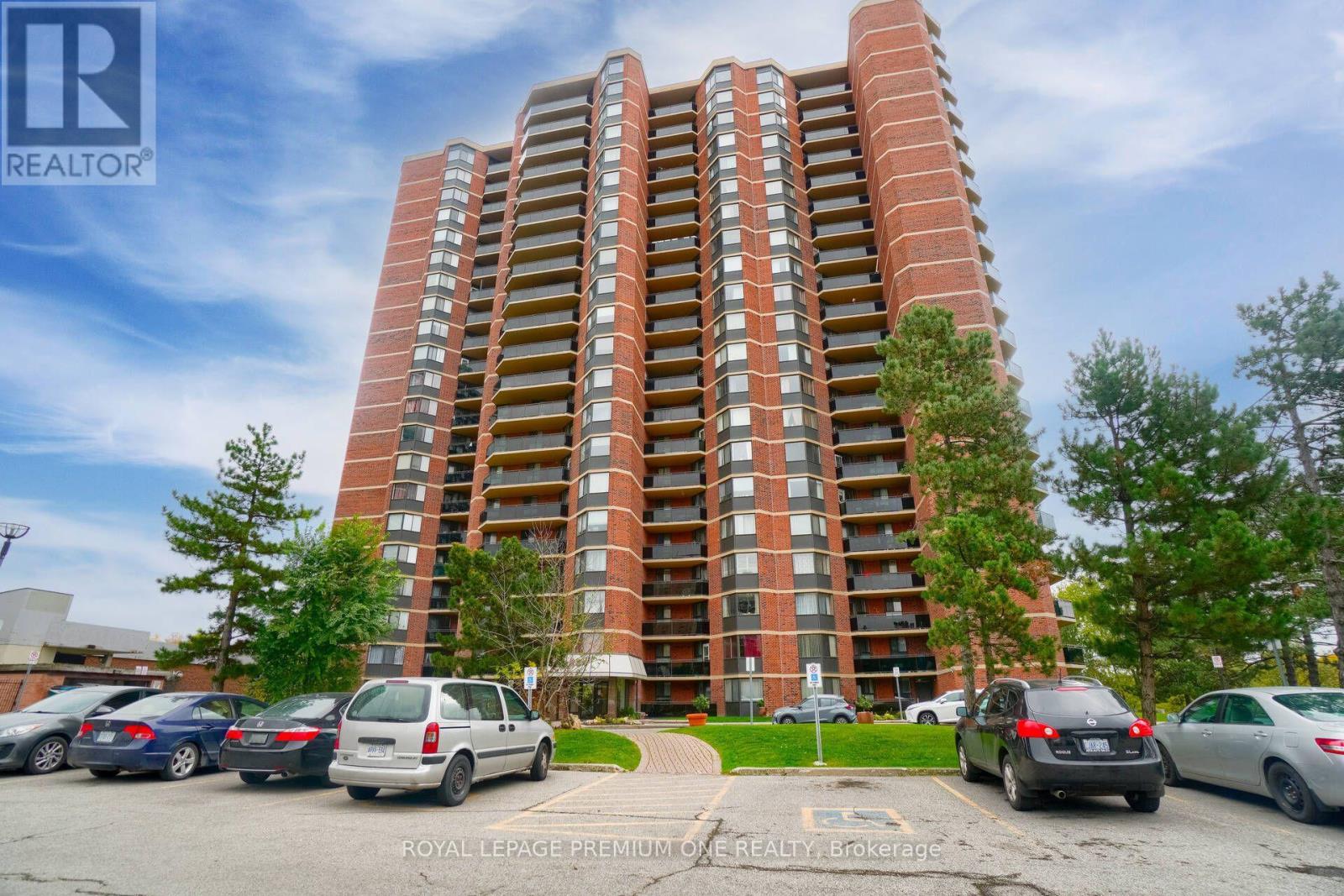 2102 - 234 ALBION ROAD, Toronto, Ontario