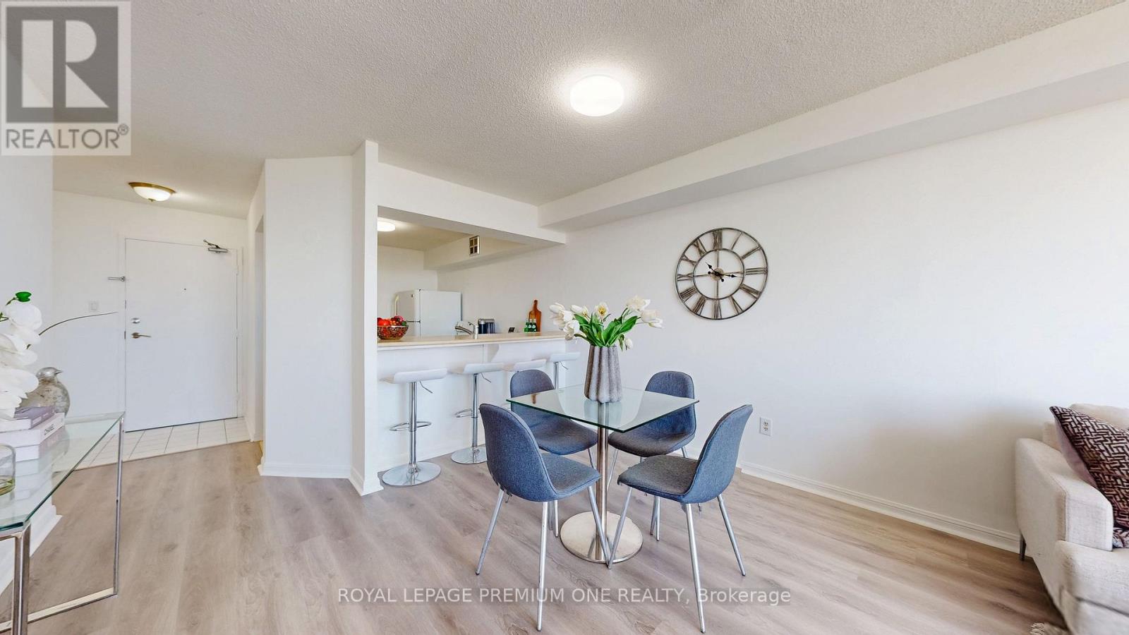 2102 - 234 Albion Road, Toronto, Ontario  M9W 6A5 - Photo 13 - W13776592