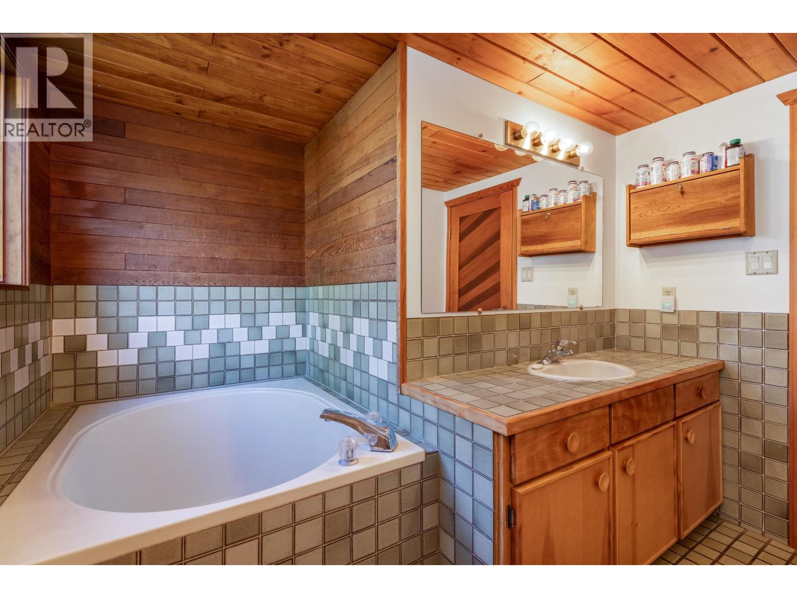 7869 Pemberton Meadows Road, Pemberton, British Columbia  V0N 2L2 - Photo 26 - R3164694
