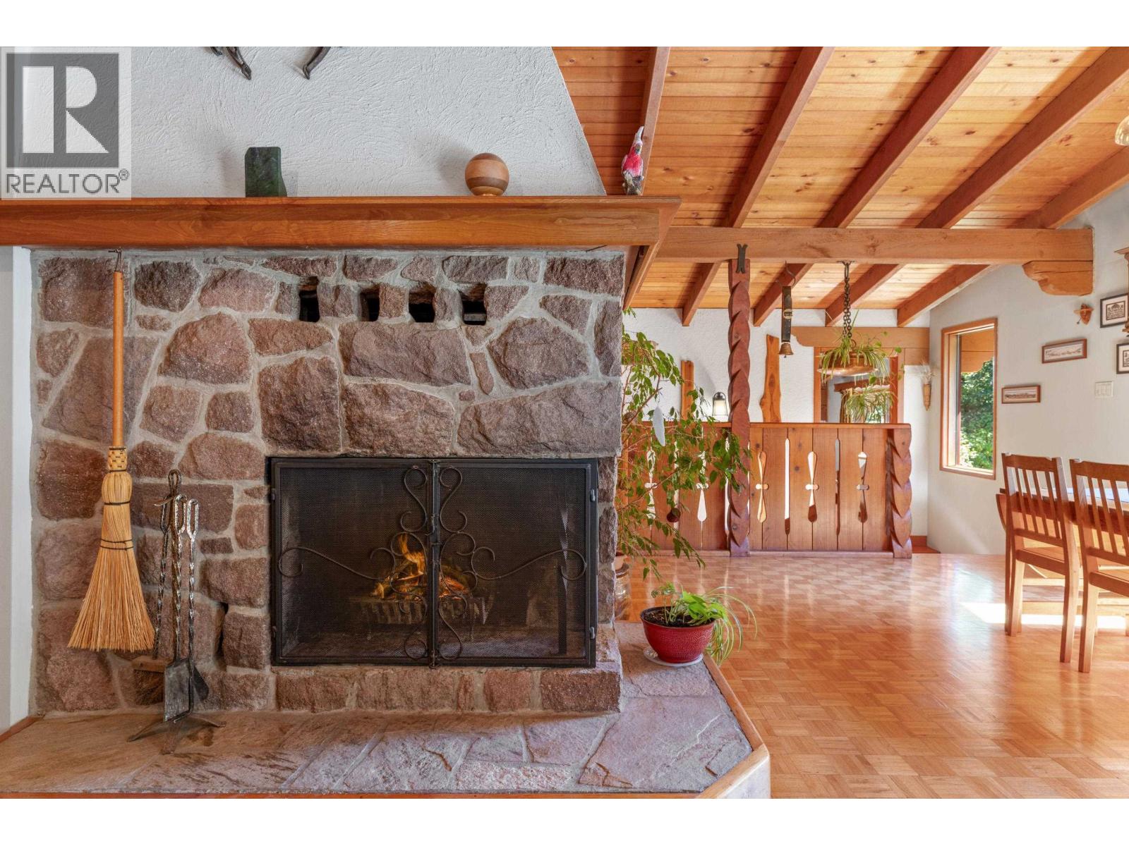 7869 Pemberton Meadows Road, Pemberton, British Columbia  V0N 2L2 - Photo 6 - R3164694