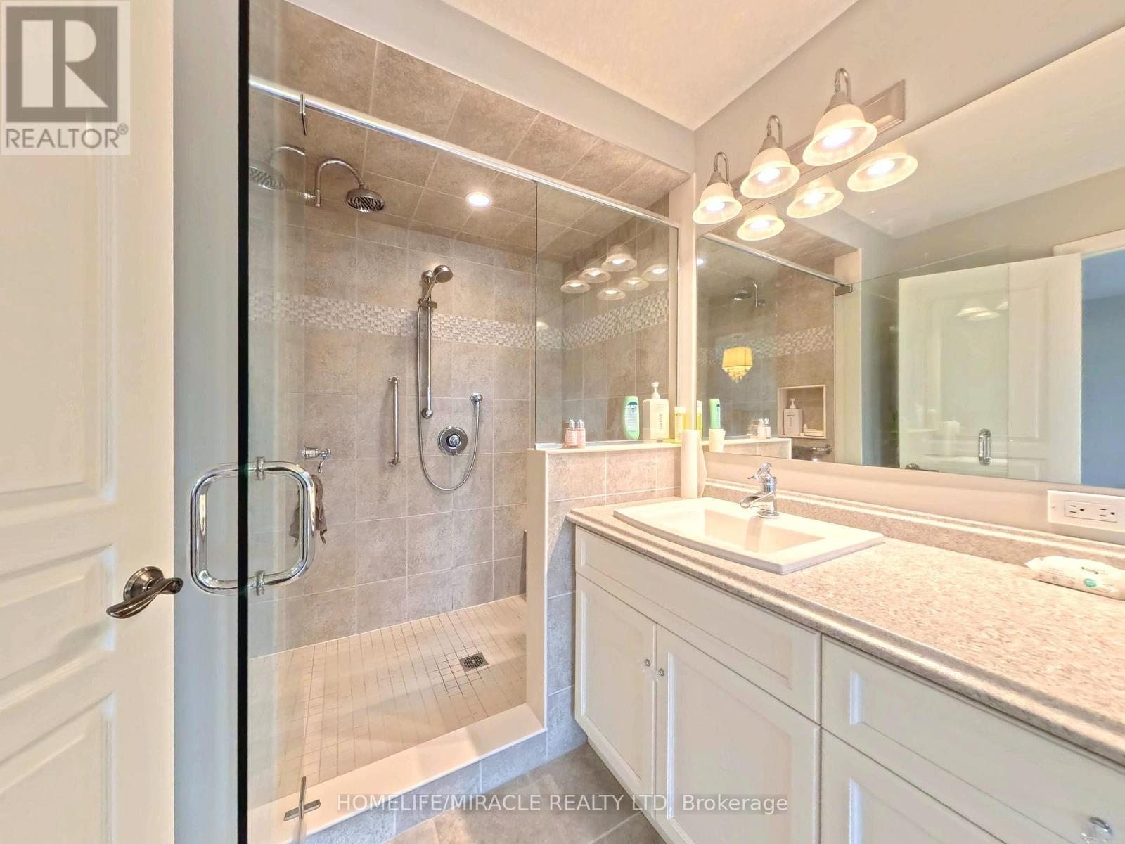 160 Oak Park Drive, Waterloo, Ontario  N2K 0B3 - Photo 20 - X13776544