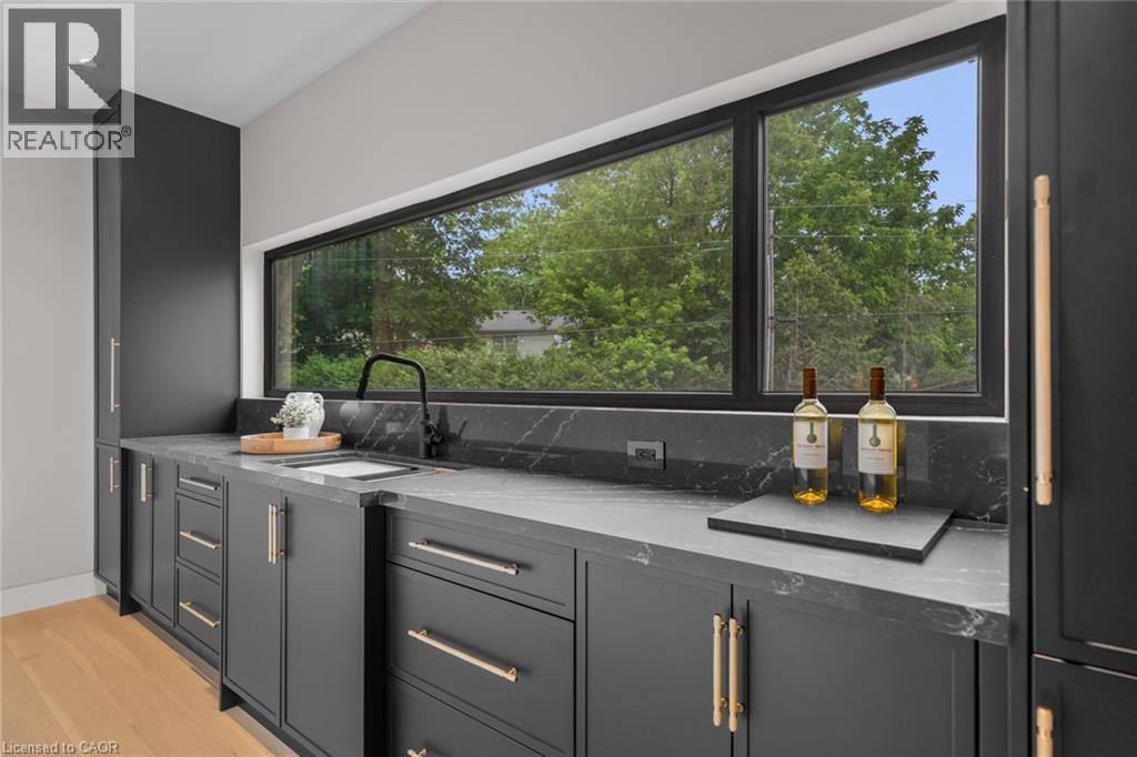 298 Strathcona Drive, Burlington, Ontario  L7L 2E1 - Photo 9 - 40862837