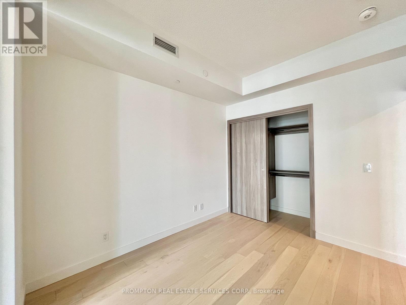 V316 - 27 Mcmahon Drive, Toronto, Ontario  M2K 0J2 - Photo 11 - C13776740