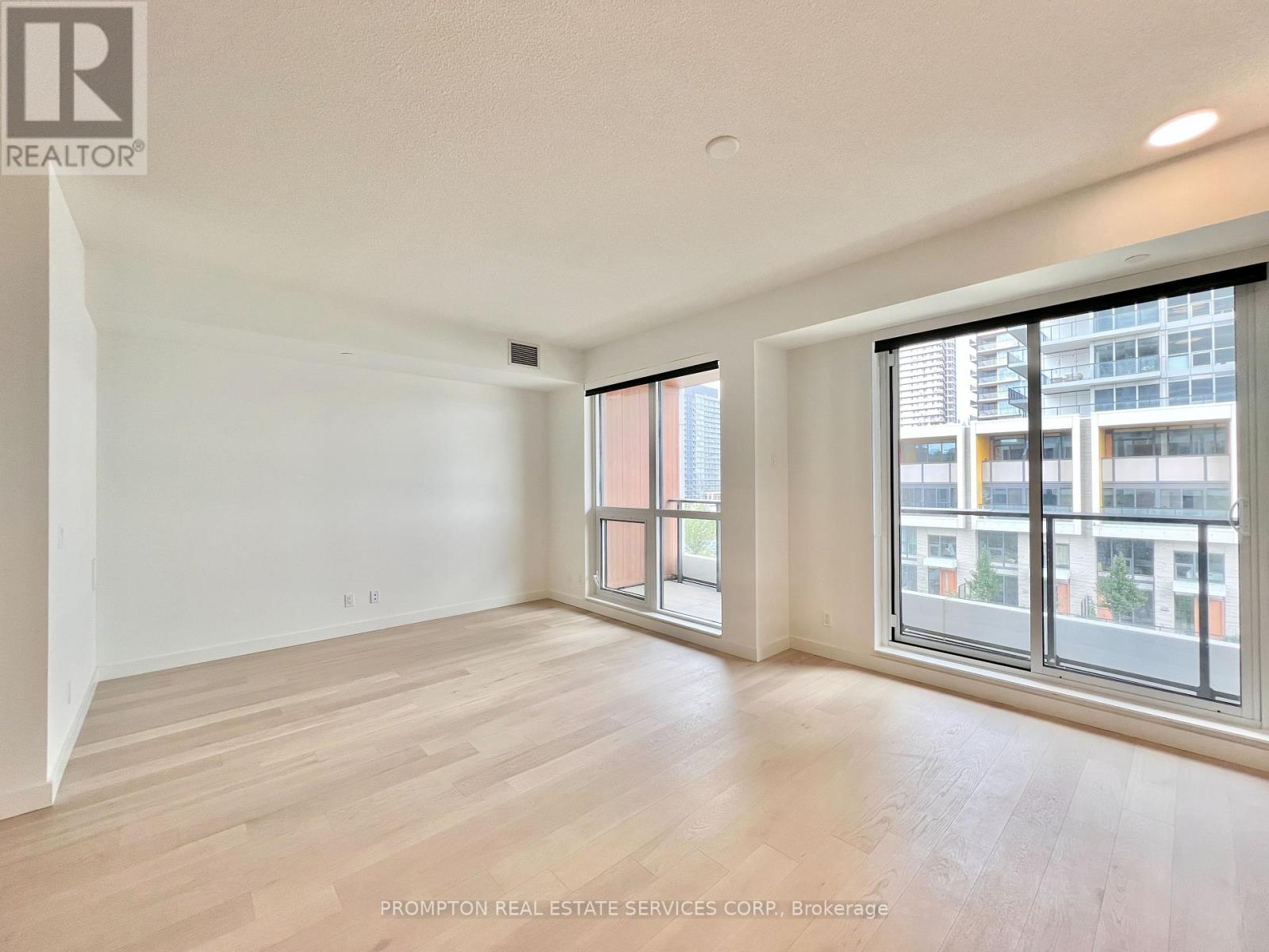 V316 - 27 Mcmahon Drive, Toronto, Ontario  M2K 0J2 - Photo 2 - C13776740