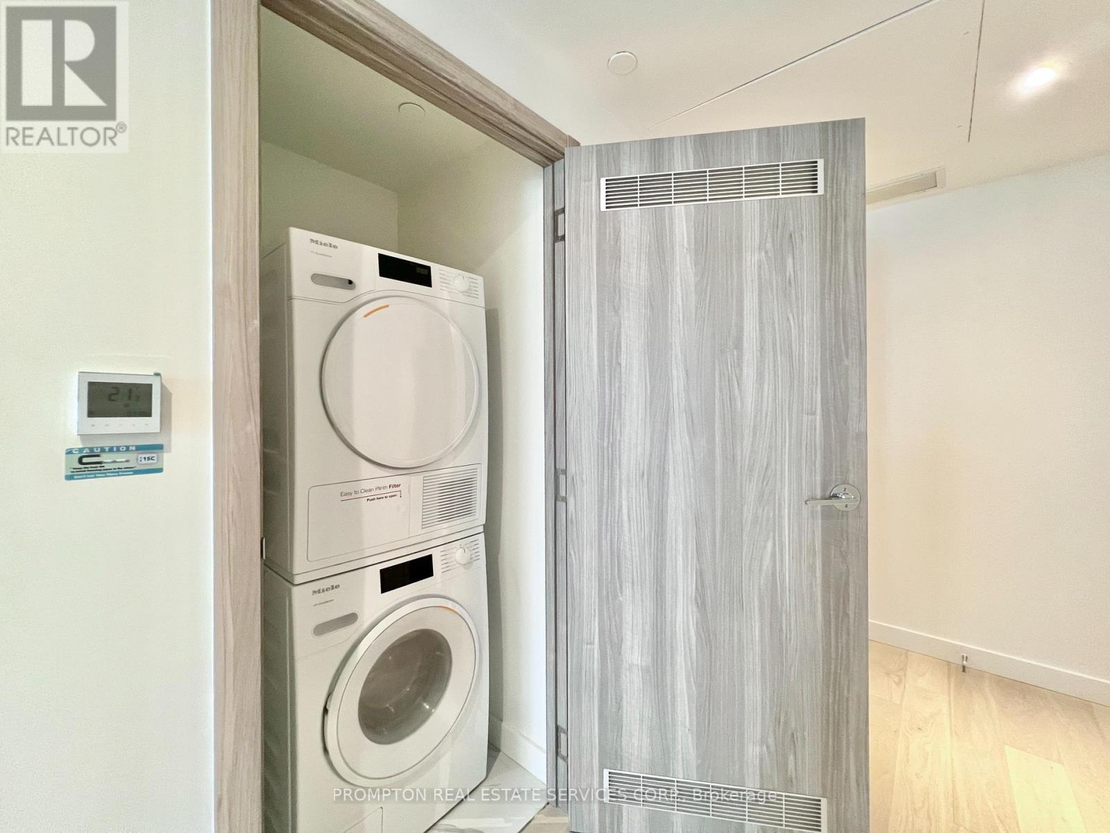 V316 - 27 Mcmahon Drive, Toronto, Ontario  M2K 0J2 - Photo 32 - C13776740