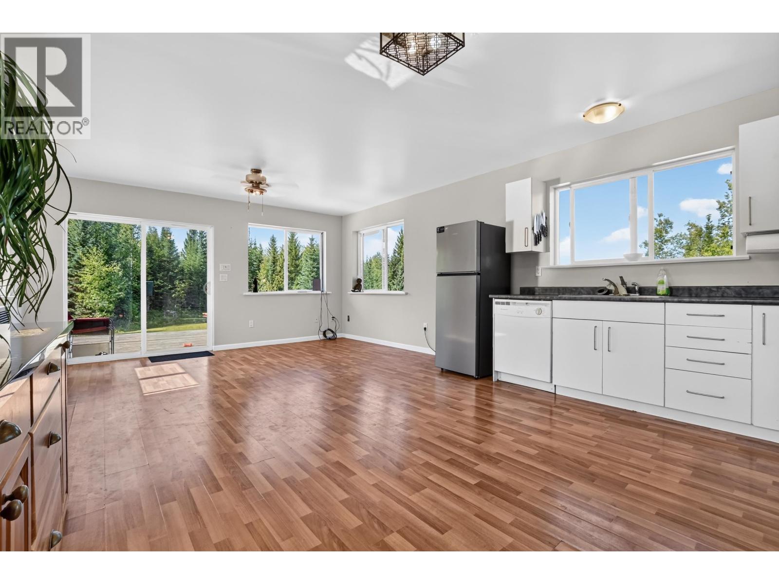 24905 Beaver Forest Road, Shelley, British Columbia  V2K 5X7 - Photo 6 - R3162048