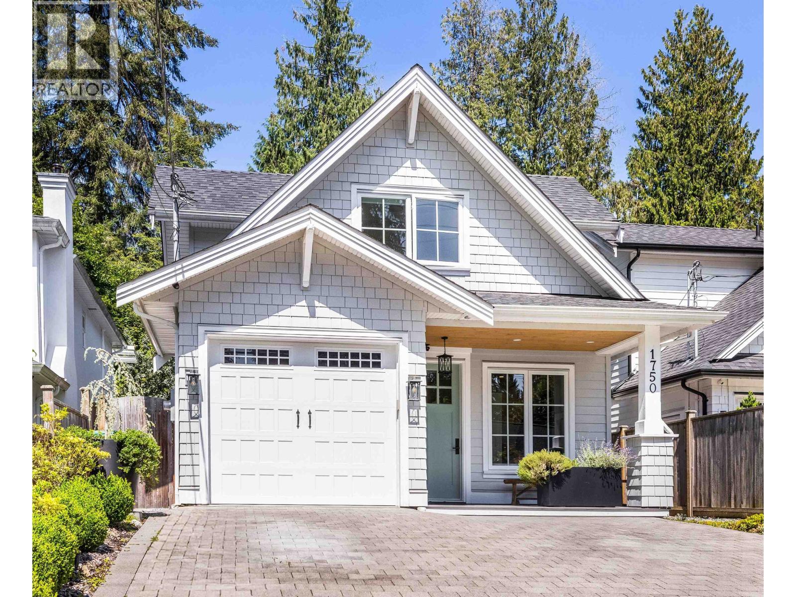 1750 DEMPSEY ROAD, north vancouver, British Columbia