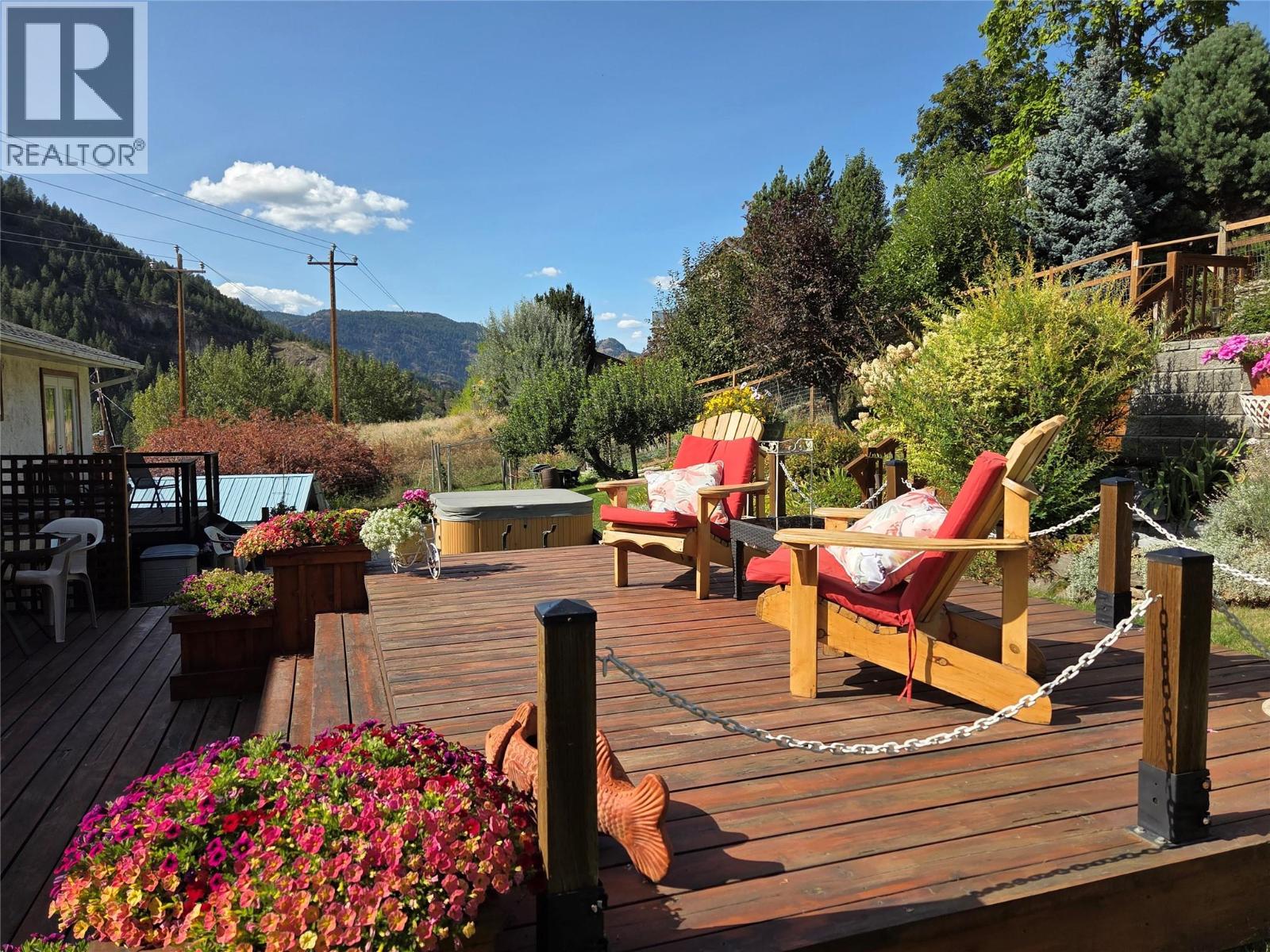 7389 Valley Heights Drive, Grand Forks, British Columbia  V0H 1H0 - Photo 5 - 10376190