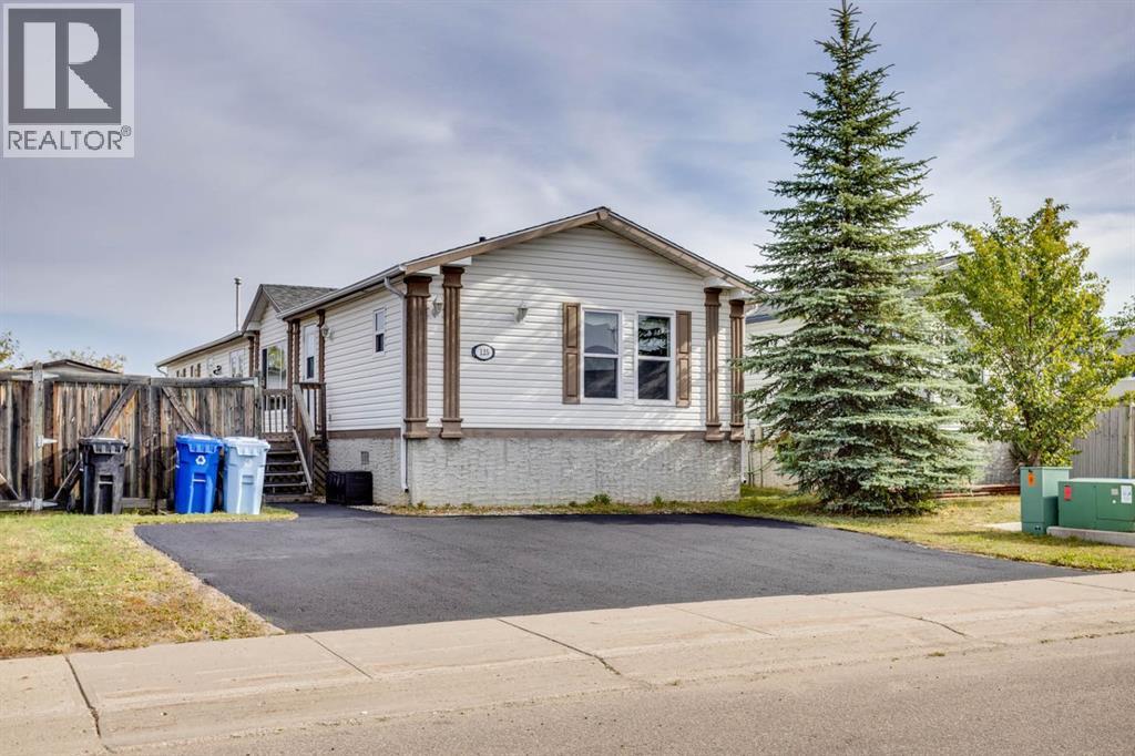 125 Elm Street, Fort Mcmurray, Alberta  T9K 0J9 - Photo 2 - A2337877