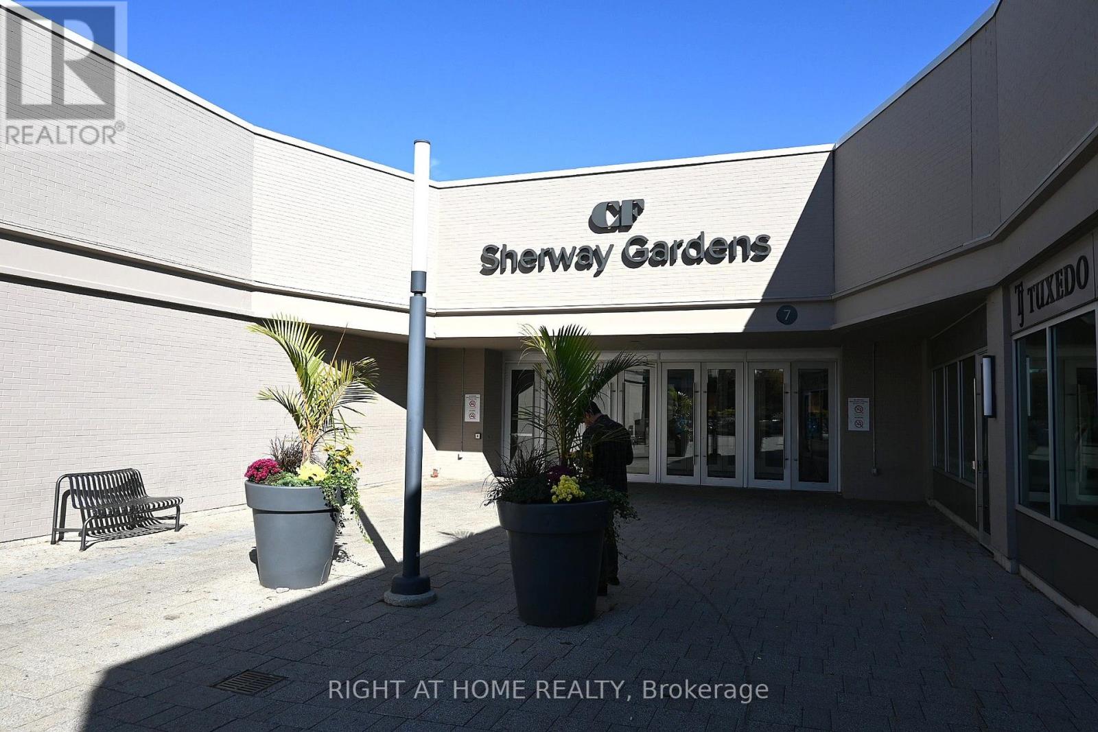 105 - 225 Sherway Gardens Road, Toronto, Ontario  M9C 0A3 - Photo 34 - W13776690