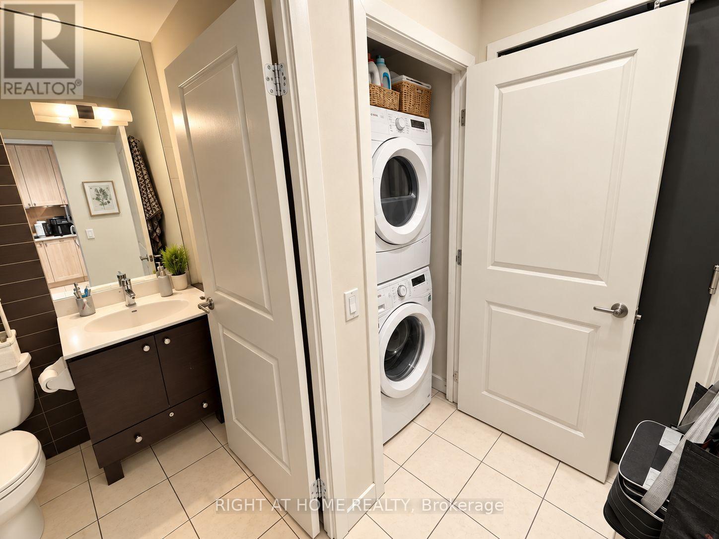 105 - 225 Sherway Gardens Road, Toronto, Ontario  M9C 0A3 - Photo 9 - W13776690