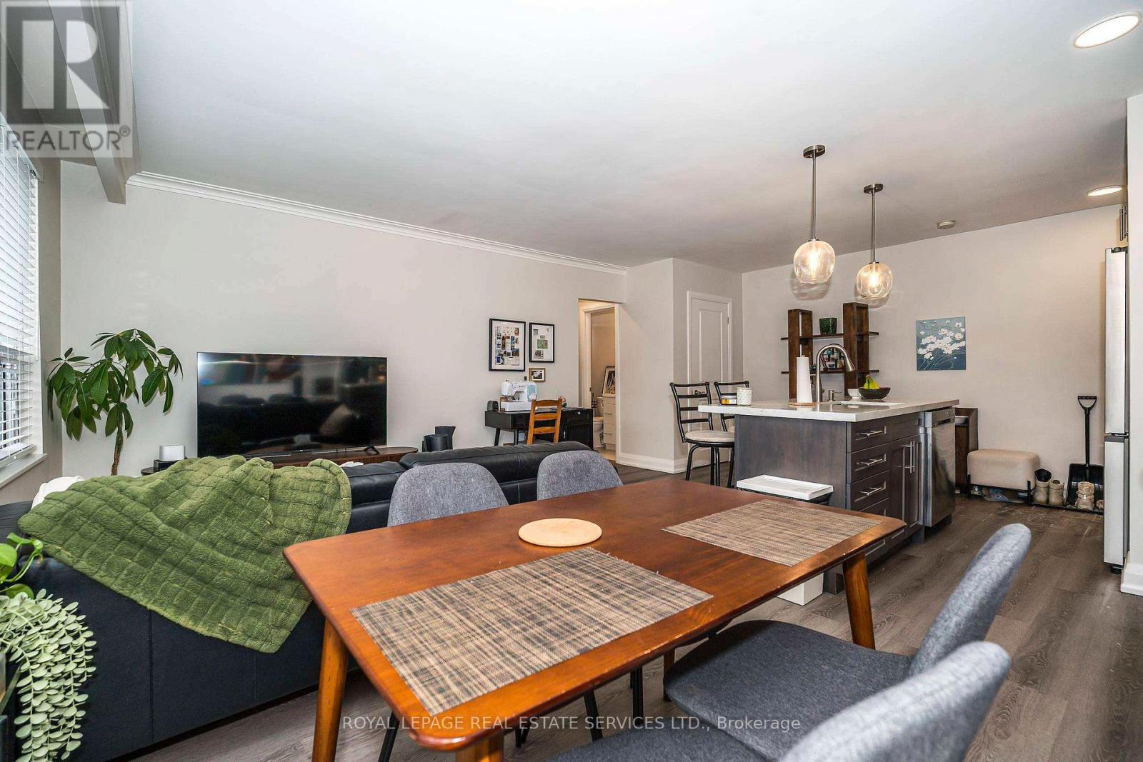 11 - 2637 Keele Street, Toronto, Ontario  M6L 2P2 - Photo 13 - W13776714