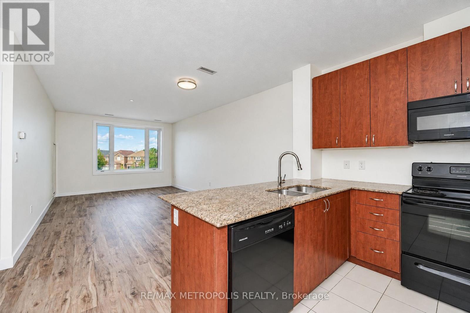 309 - 7400 Markham Road, Markham, Ontario  L3S 0C5 - Photo 8 - N13776546