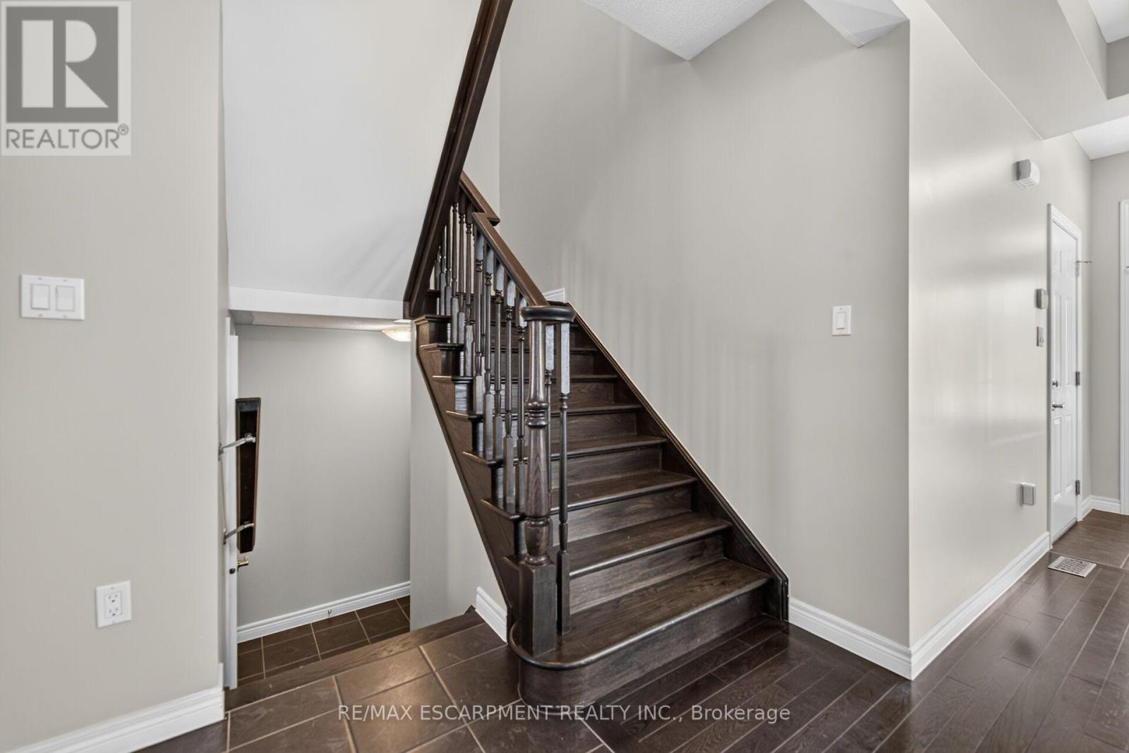 44 Matteo Trail, Hamilton, Ontario  L9B 0E6 - Photo 23 - X13776732