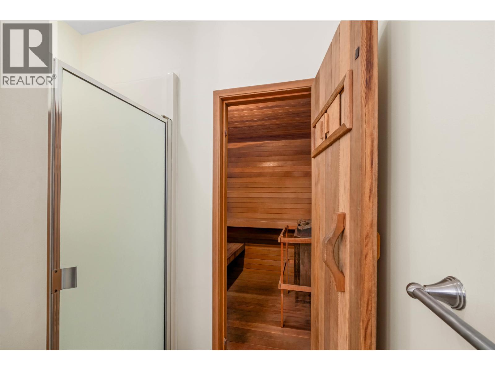 F 2317 Brandywine Way, Whistler, British Columbia  V8E 0A8 - Photo 14 - R3160925