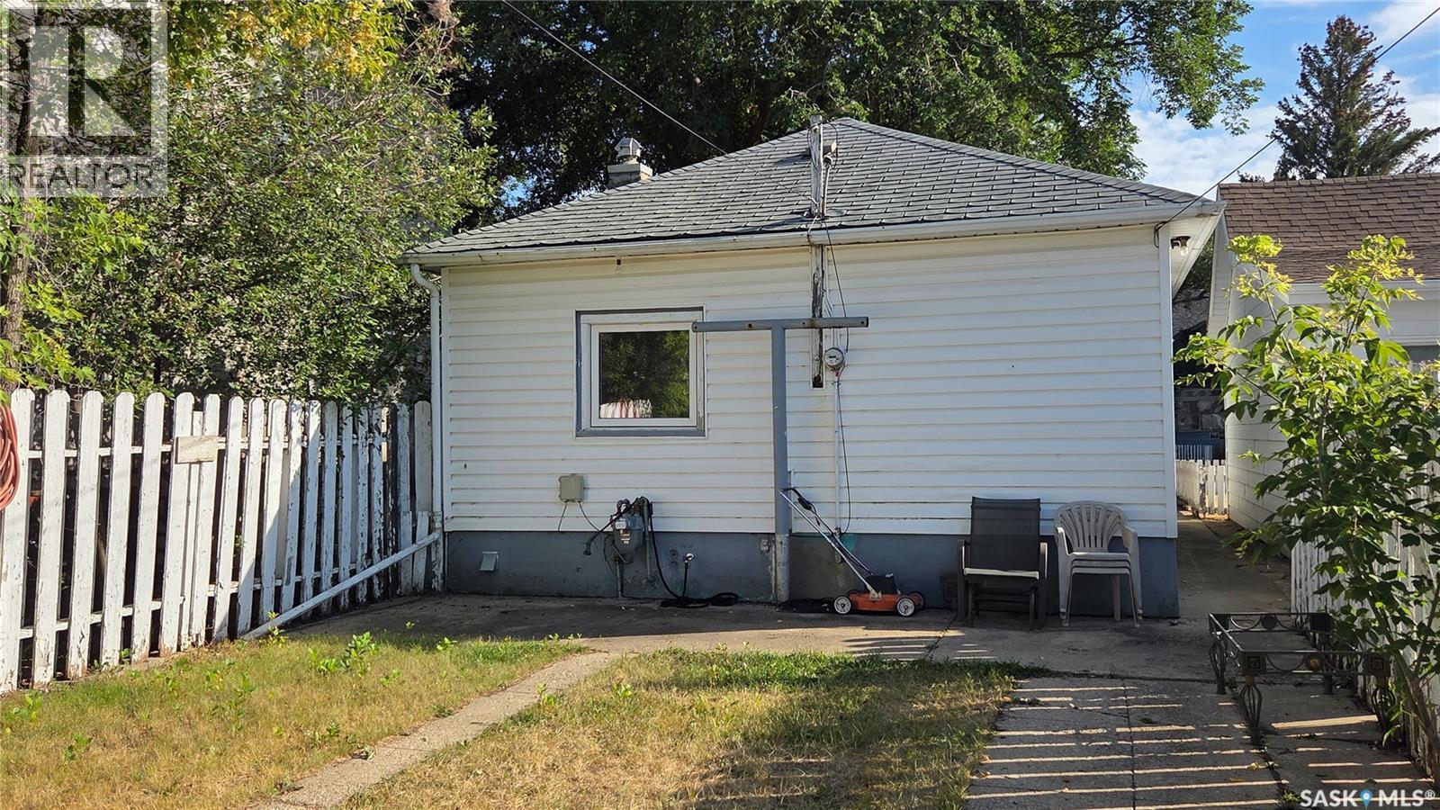 42 Elsom Street, Moose Jaw, Saskatchewan  S6H 4V1 - Photo 19 - SK048184