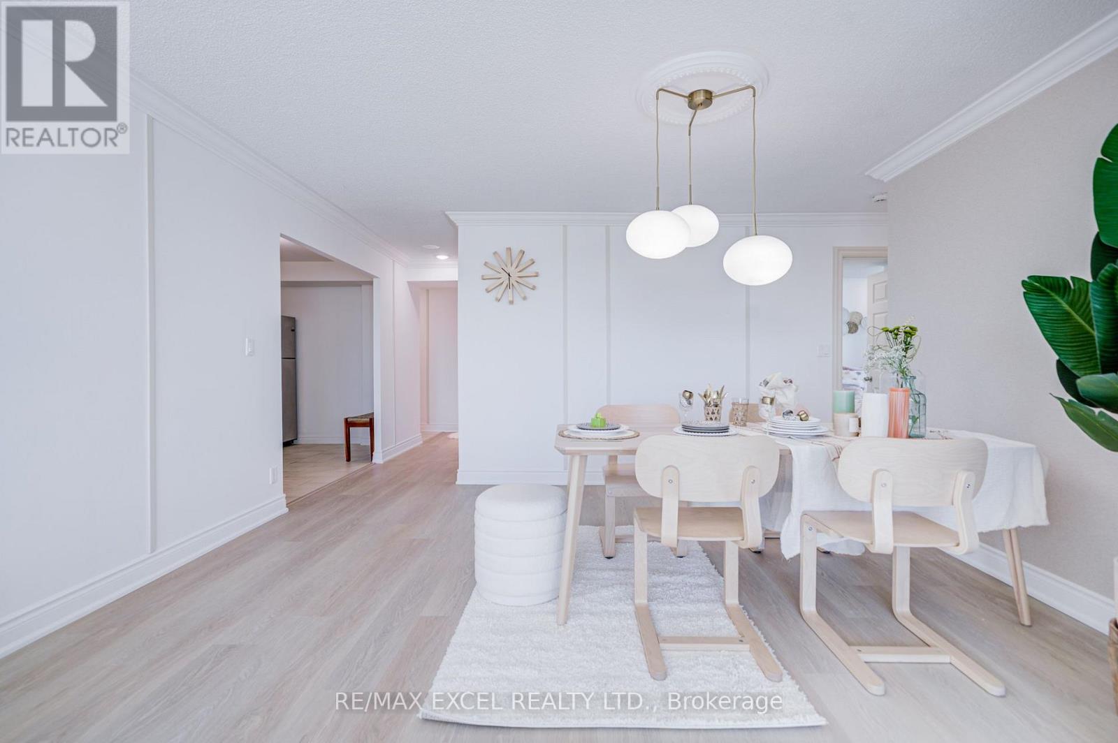 1706 - 8 Lee Centre Drive, Toronto, Ontario  M1H 3H8 - Photo 7 - E13775814