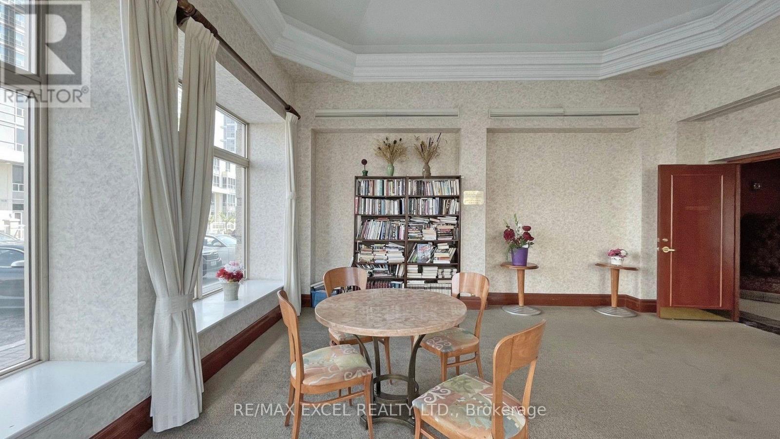 1706 - 8 Lee Centre Drive, Toronto, Ontario  M1H 3H8 - Photo 42 - E13775814