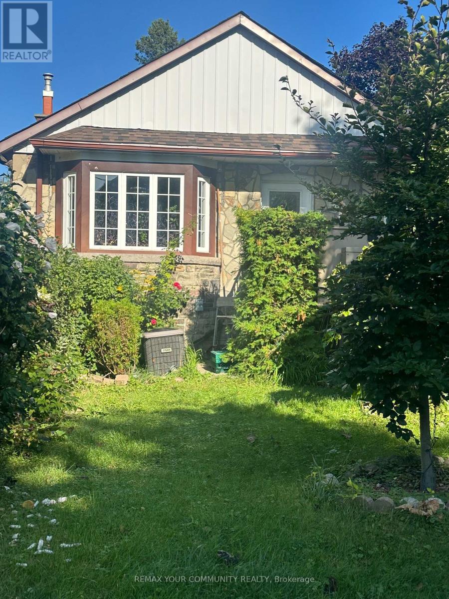 25 Ninth Street, Toronto, Ontario  M8V 3E2 - Photo 2 - W13762138