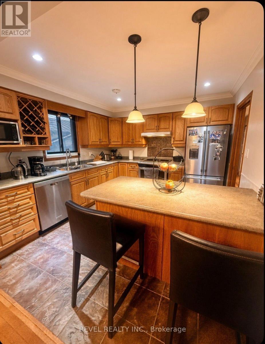 54 Lysanda Avenue, London South, Ontario  N5Z 4L3 - Photo 4 - X13776842