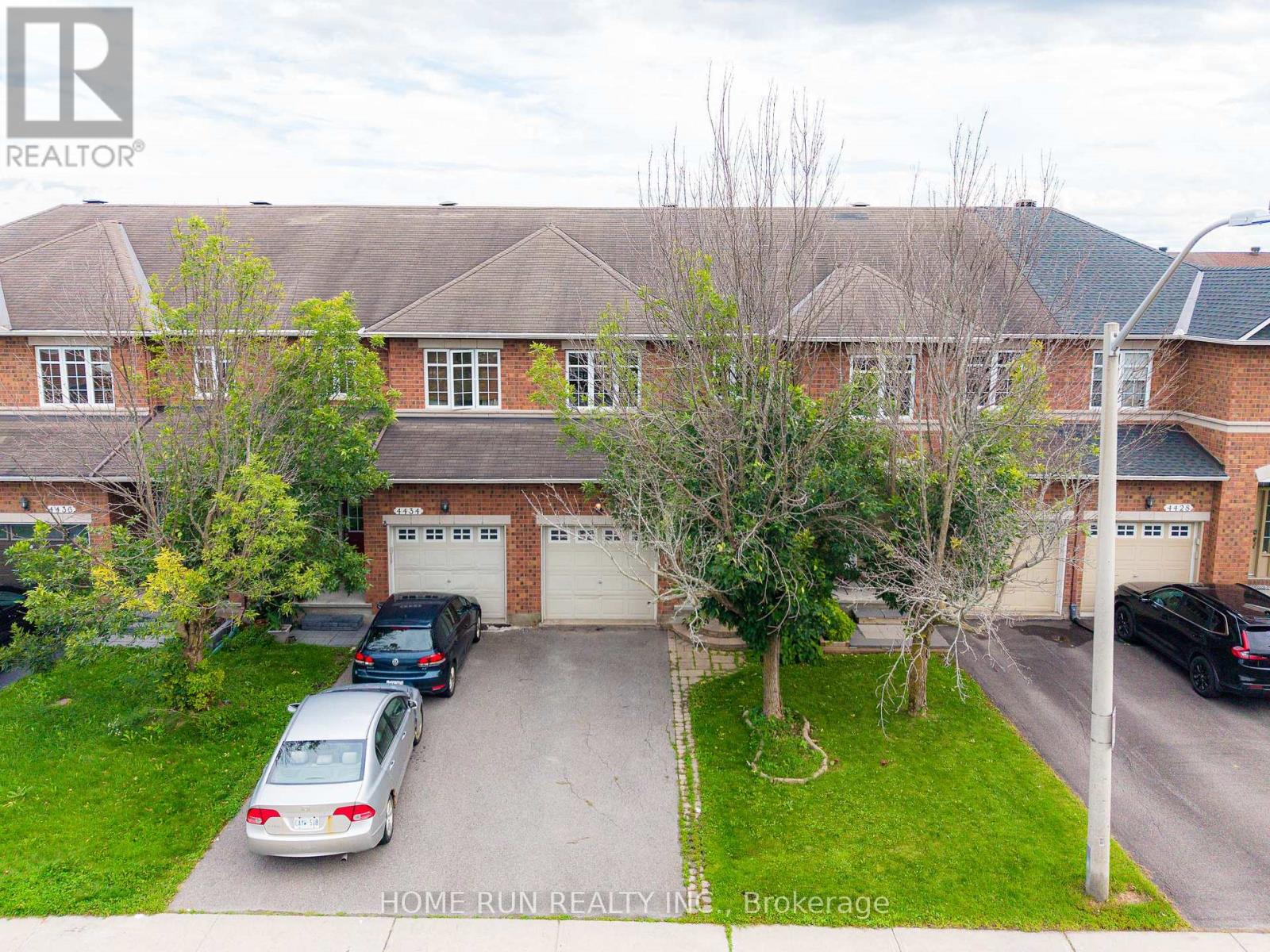 4432 Goldeneye Way, Ottawa, Ontario  K1V 2J3 - Photo 1 - X13776754